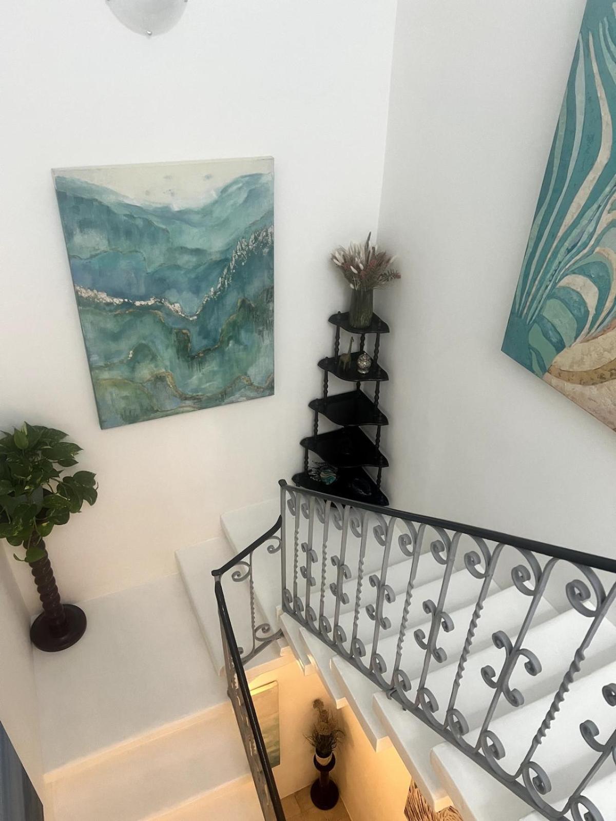 Entire House Near Valletta - 3 Double Bedrooms With Aircons - Perfect For Adults Families & Friend Groups - Wifi-parking-non-sharing *