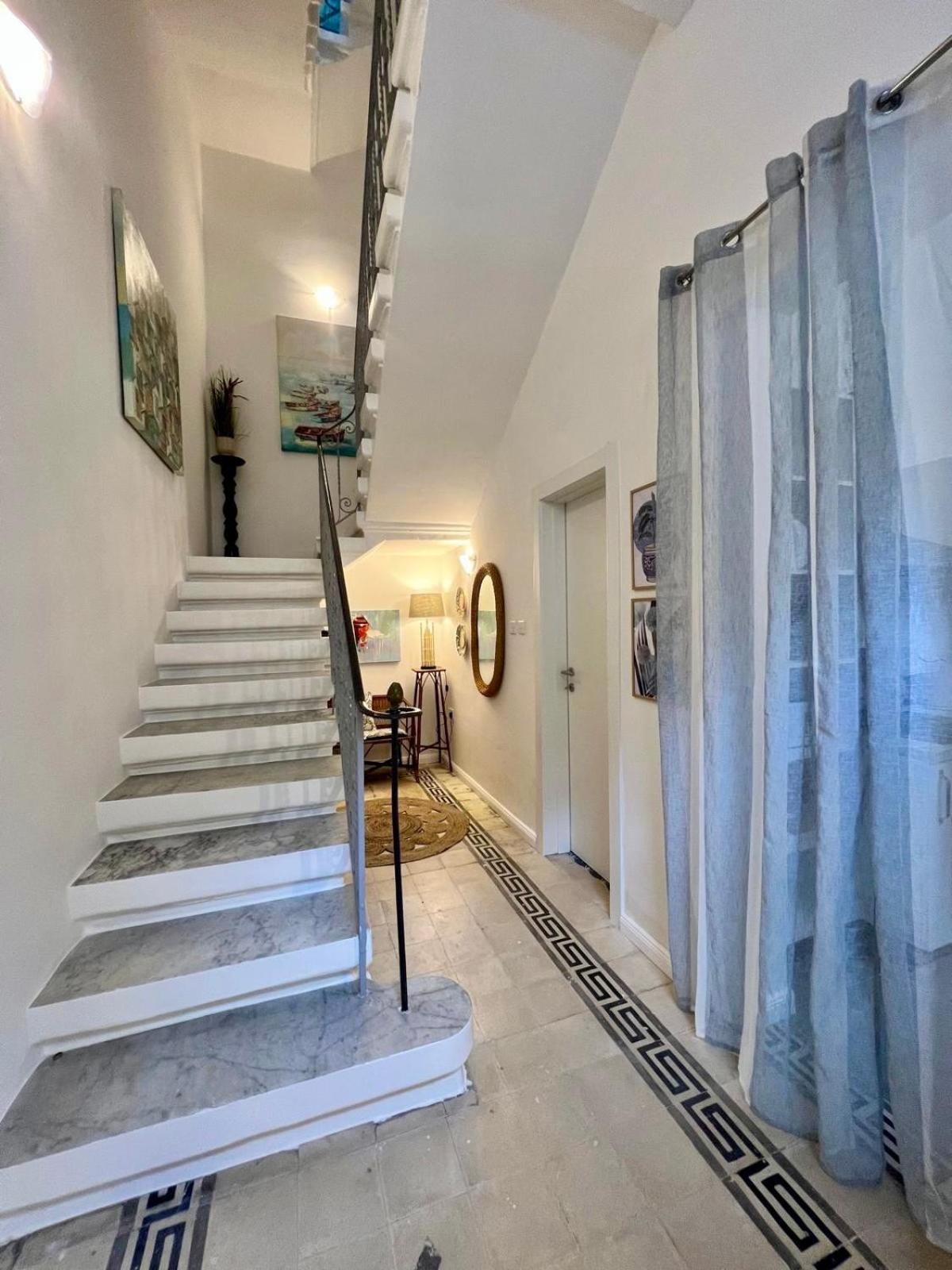 Entire House Near Valletta - 3 Double Bedrooms With Aircons - Perfect For Adults Families & Friend Groups - Wifi-parking-non-sharing Holiday home