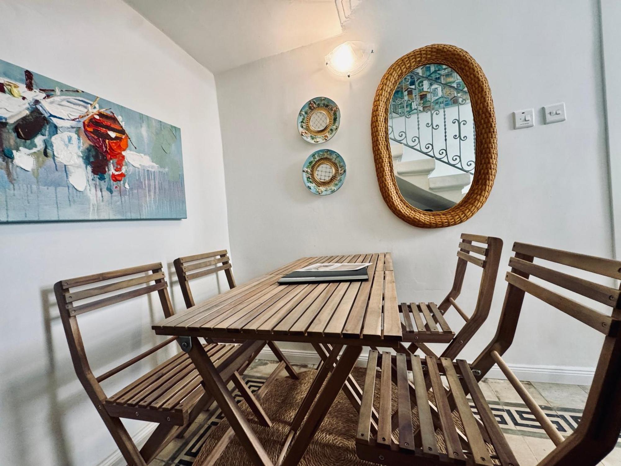 Entire House Near Valletta - 3 Double Bedrooms With Aircons - Perfect For Adults Families & Friend Groups - Wifi-parking-non-sharing *